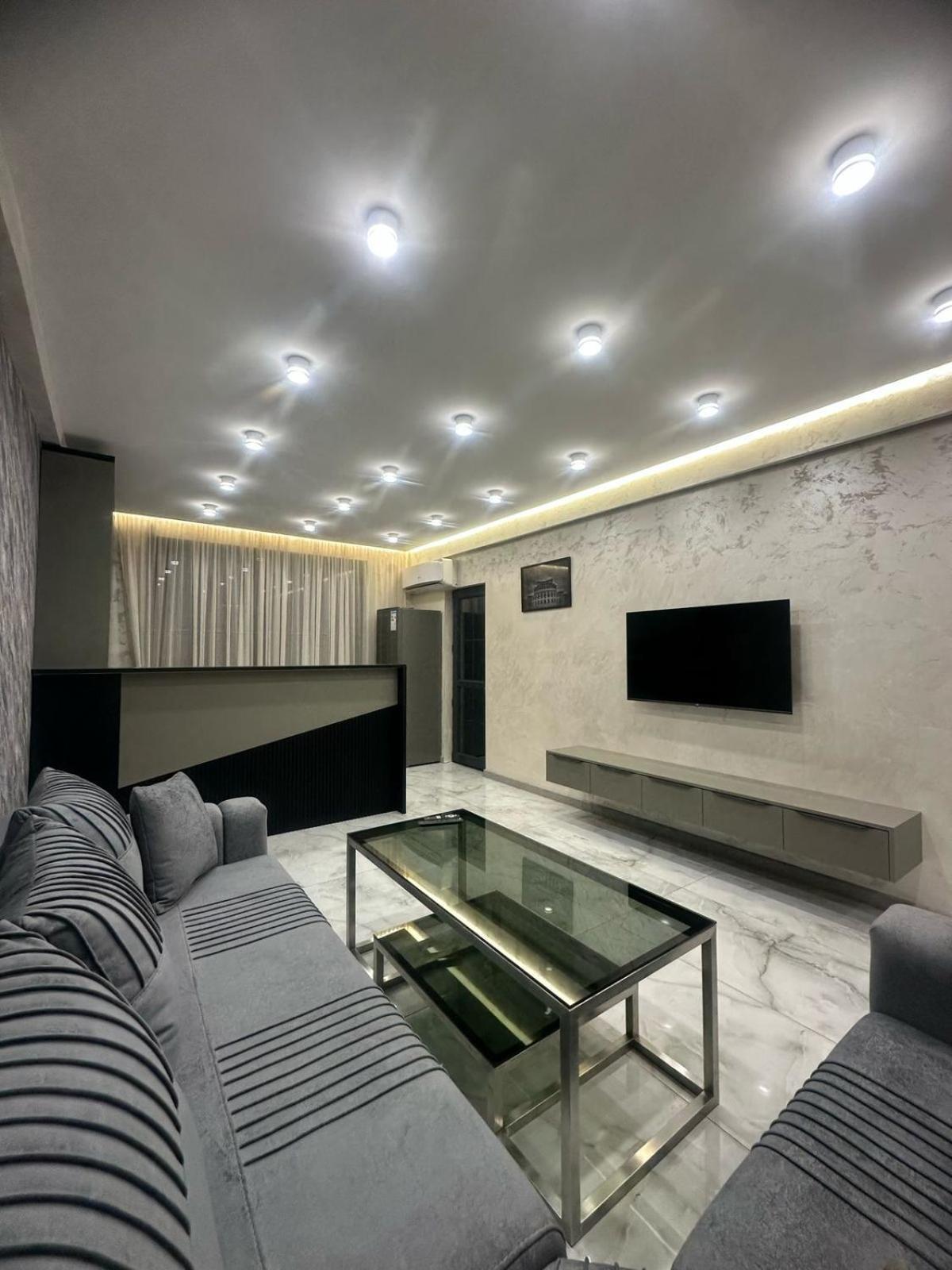 Luxuary Spacious 1Bedroom Apt,Centre Єреван Екстер'єр фото